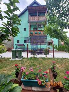 Spratna kuća, 142m2, Klisa