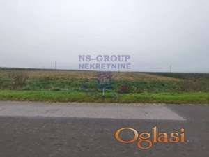 Odličan plac koji se nalazi na glavnom putu NS - Srbobran