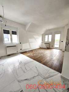 5.0 tri stana na Ledinama, Danila Bate Stojkovića ID#3283