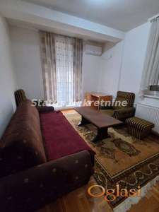 Dvosoban stan 37 m², Centar, Novi Sad, 3. sprat