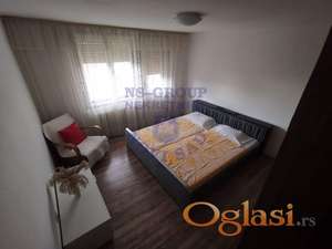 Predstavljamo vam kuću na odličnoj lokaciji, u centru Sremske Kamenice