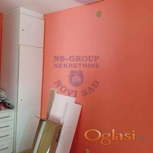 Komforan dvoiposoban stan na Novom Naselju!!!