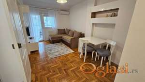 Jednoiposoban stan kod Socijalnog ! Vojvode Šupljikca