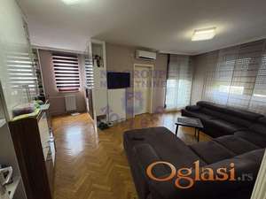 Trosoban stan bez ulaganja na Bulevaru Oslobođenja!