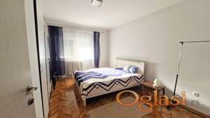 Useljiv odmah, potpuno namesten sa parking mestom