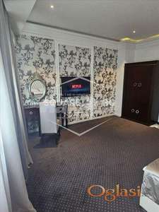 Arena, 1.0 lux, namešten ID#5547