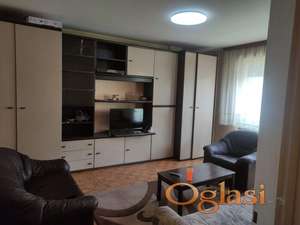 Izdajem namešten jednoiposoban stan Dr Đorđa Joanovića 45m2