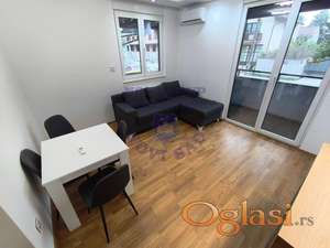 Odličan, useljiv, nov