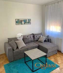 NOVI SAD - BULEVAR PATRIJARHA PAVLA - 32.00 m2
