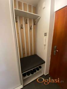 Useljiv odmah! Savršeno opremljen stan za moderan život