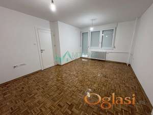 Kompletno renoviran dvoiposoban stan-Liman IV – retko u ponudi 