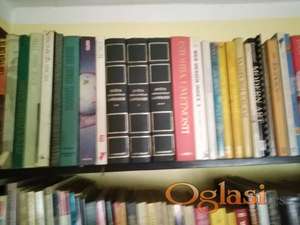 biblioteka kućna dosta različitih naslova