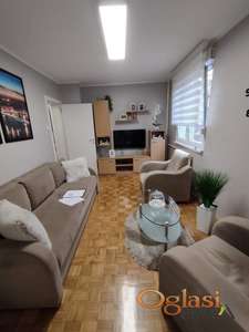 PRELEP DVOSOBAN STAN SA NAMEŠTAJEM NA DETELINARI