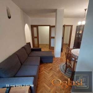 Dvosoban stan na Detelinari ! Pasterova !