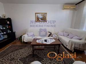 Povoljan dvosoban stan na Bulevaru Oslobodjenja, 52m2!