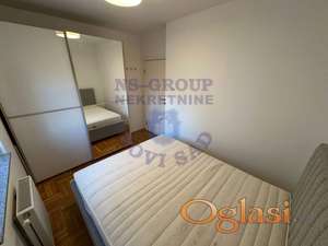 Prelep trosoban stan na Novoj Detelinari