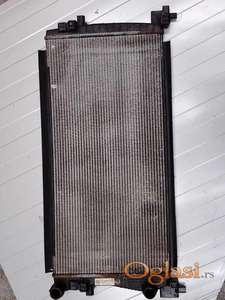 Audi a3 v8 hladnjak vode 1.6 105 ks