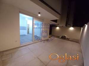 Fenomenalna nova zgrada na odličnoj lokaciji u mirnom delu Adica.