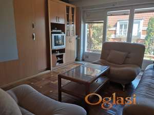 Atraktivna kuća na prelepoj lokaciji