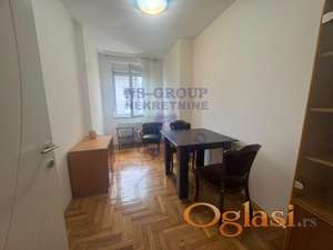 559952-Trosoban-67m2-Sajam