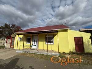 Porodična kuća na prodaju