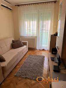 NAMESTEN JEDNOIPOSOBAN STAN NA GRBAVICI, GOGOLJEVA