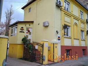 <p>KUĆA ZA POSAO U PROMETNOJ ULICI, SA PARKINGOM, UŽI CENTAR