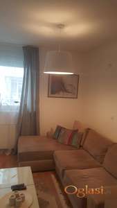 CENTAR MODERNO OPREMLJEN STAN