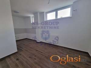 Jednoiposoban stan na Bulevaru Evrope, 32m2