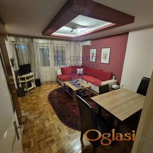 Izdaje se POVOLJNO jednoiposoban stan površine od 48m2 na Limanu 3.