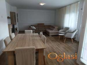 IZDAJE SE NAMEŠTEN TROSOBAN STAN – NOVO NASELJE, NOVI SAD