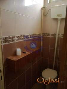 Opremljen lokal na odličnoj, prometnoj lokaciji.