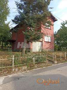 Kuća u centru Sopota , 6 ari placa , sama , uknjižena ID#1053