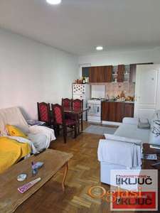 Jednoiposoban stan 42 m², Nova Detelinara, Novi Sad