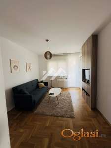 Izdajem Pet Frienldy LUX dvosoban stan sa Parkingom na telepu !!! ID#5618