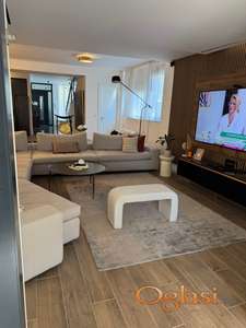 Luks kuca na kamenjaru