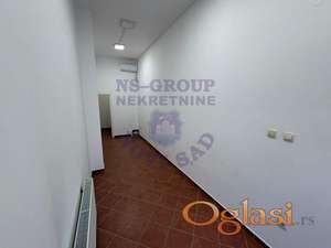 Prodaje se lokal na Bulevaru 17m2