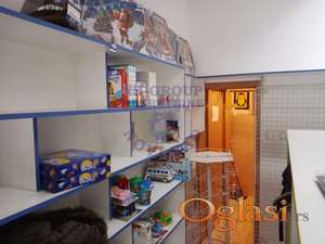 Poslovni prostor 30m2 na Novoj Detelinari