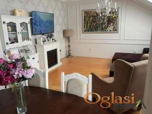 Trosoban duplex stan na Novom Naselju – odlična lokacija kod Doma zdravlja