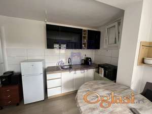 Odličan jednoiposoban stan na Petrovaradinu! 31m2