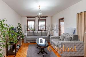 Troiposobni stan 71m2 na Bulevaru Nemanjića