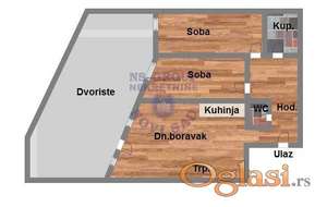 Trosoban stan u Paragovu