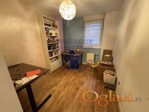 559781-Četvorosoban-83m2-Petrovaradin