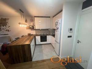 Karađorđev trg - Izuzetan stan u novogradnji sa garažnim mestom ID#5496