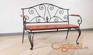 klupe od kovanog gvožđa