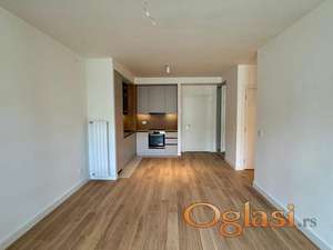 BW Lumia 3.0 - polunamešten sa garažnim mestom ID#2628