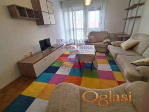 Komforan trosoban stan na Limanu 3!