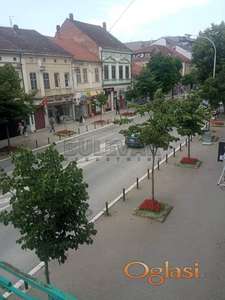 Kuća u Kragujevcu, centar -  kuća 166 m2, podrum 100 m2, lokal 30 m2