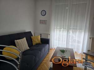 NOVI SAD - CENTAR - 31m2 - 350 evra