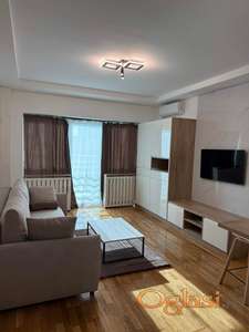 BULEVAR OSLOBOĐENJA IZDAJE SE MODERNO OPREMLJENA GARSONJERA